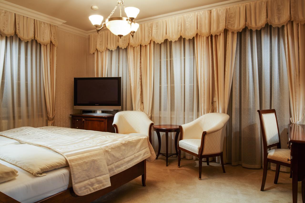 Lazensky Hotel Moskevsky Dvur Karlovy Vary Dış mekan fotoğraf