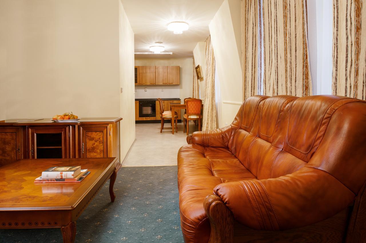 Lazensky Hotel Moskevsky Dvur Karlovy Vary Dış mekan fotoğraf